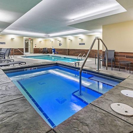 Fairfield By Marriott Inn & Suites Aberdeen, Sd Exterior photo